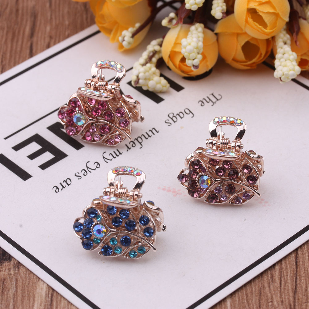 10-yuan accessories: Small hair clips, hair accessories, rhinestone headwear, bangs clips, small grabbers, mini hair grabbers, and diamond-encrusted top clips details Picture