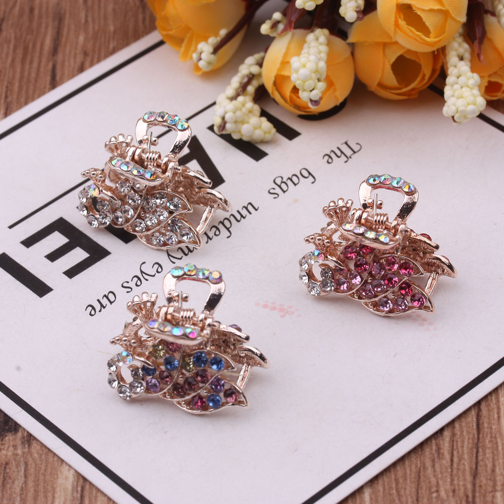 10-yuan accessories: Small hair clips, hair accessories, rhinestone headwear, bangs clips, small grabbers, mini hair grabbers, and diamond-encrusted top clips Specification image