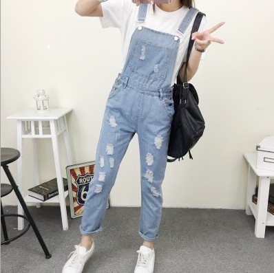Denim overalls, women's capri pants, loose, youthful and fresh for students, the same style as Harun on Instagram