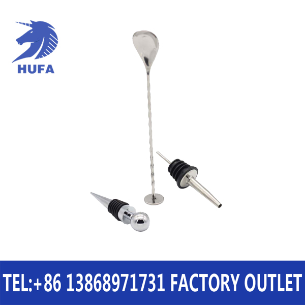 Stainless steel cocktail shaker set, six-piece shaker set, round barrel wooden lid packaging, bar supplies, cocktail mixing utensils, shaker cups, shaker glasses, stainless steel cocktail shaker, bar spoon, measuring cup, stopper Item Picture