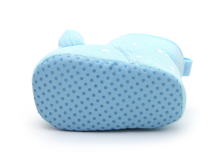 2018. Schliva Autumn Baby shoes Application Scenario