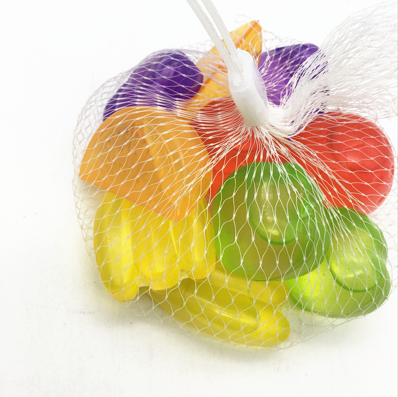 Sunshine Department Store's frozen fruit ice cubes can be reused. The ice cubes can be recycled. Ice cube molds Application Scenario