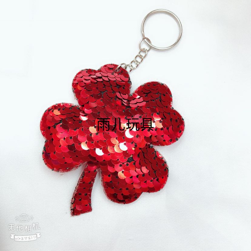 New sequined four-leaf clover sequined pendant, ultrasonic sequined keychain, cartoon double-sided sequined pendant, gumball box Specification drawing