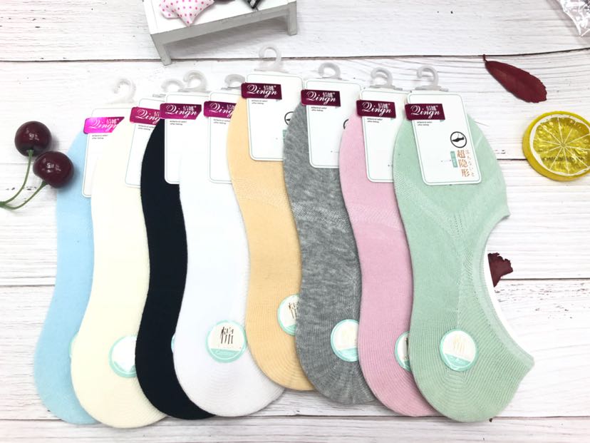 Qingna 12 Pairs of ultra-invisible candy-colored solid color student fashion Light lip School style Japanese and Korean style colorful women's socks