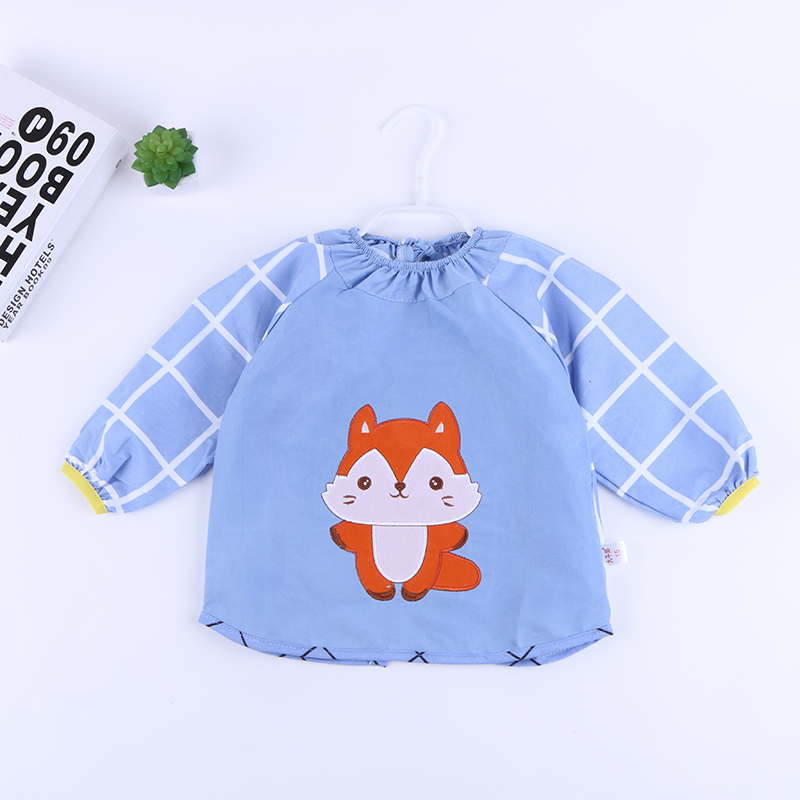 For babies, disposable feeding coverings and feeding clothes can be worn upside down in the food pockets and upside down in the feeding clothes Specification image