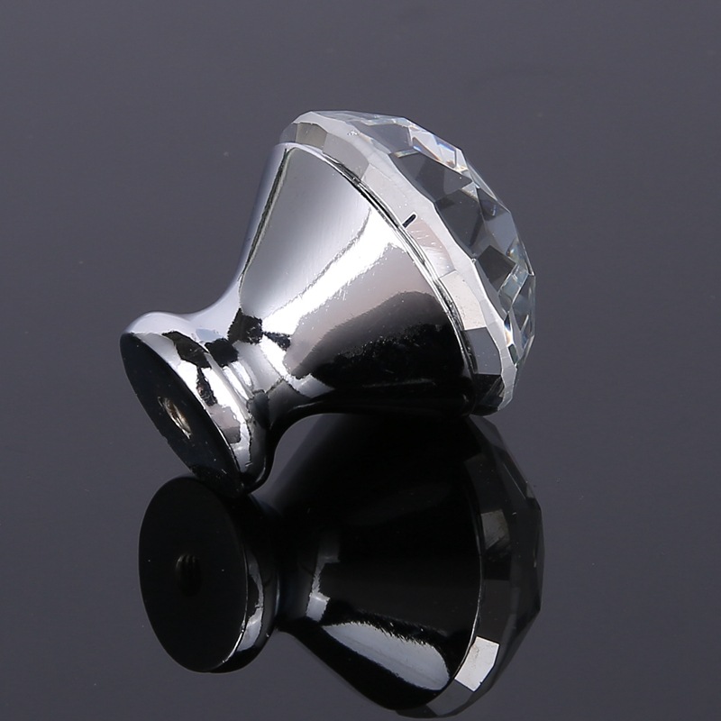 Modern and fashionable crystal glass furniture accessories, single-hole K9 handle, 30mm aluminum alloy handle, gift box, drawer handle Application Scenario