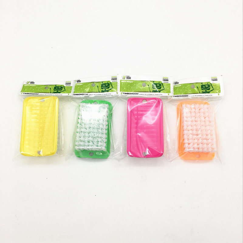 Sunshine Department Store bagged colored laundry brushes, soft bristle brushes, board brushes, shoe brushes, laundry cleaning brushes, bristle brushes Application Scenario