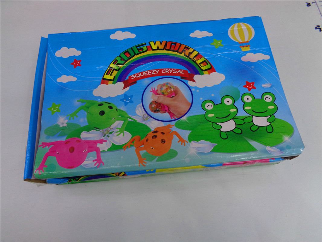 Children's plastic toys, flashlights, keychains, night lights, street stall supplies, gifts, venting frogs, factory direct sales details Picture