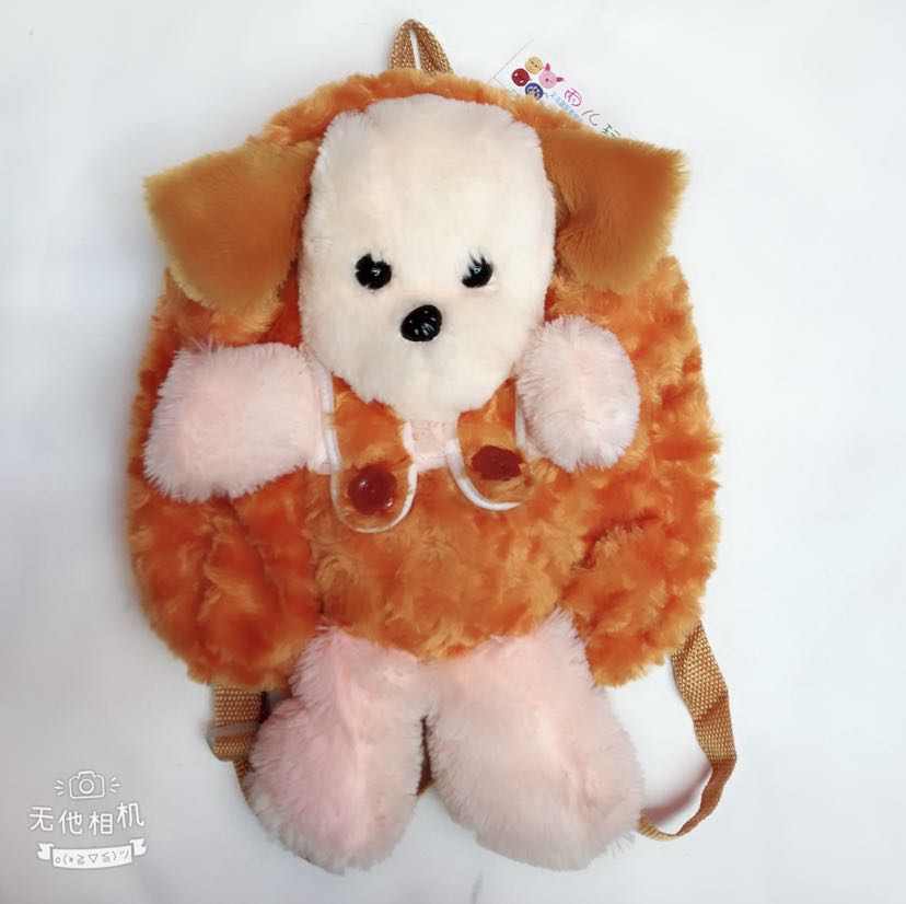 Plush toy figurines, plush school bags, backpacks, furry dog bags, and export bags for foreign trade details Picture