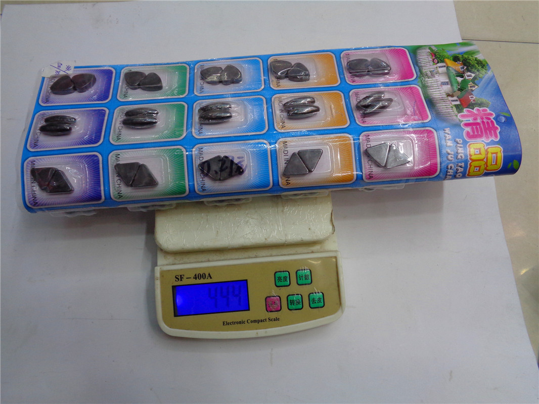 Yiwu children's gifts, toys, vacuum-formed magnets, rattlesnakes, six types of mixed packages, direct sales from the manufacturer at street stalls Specification image