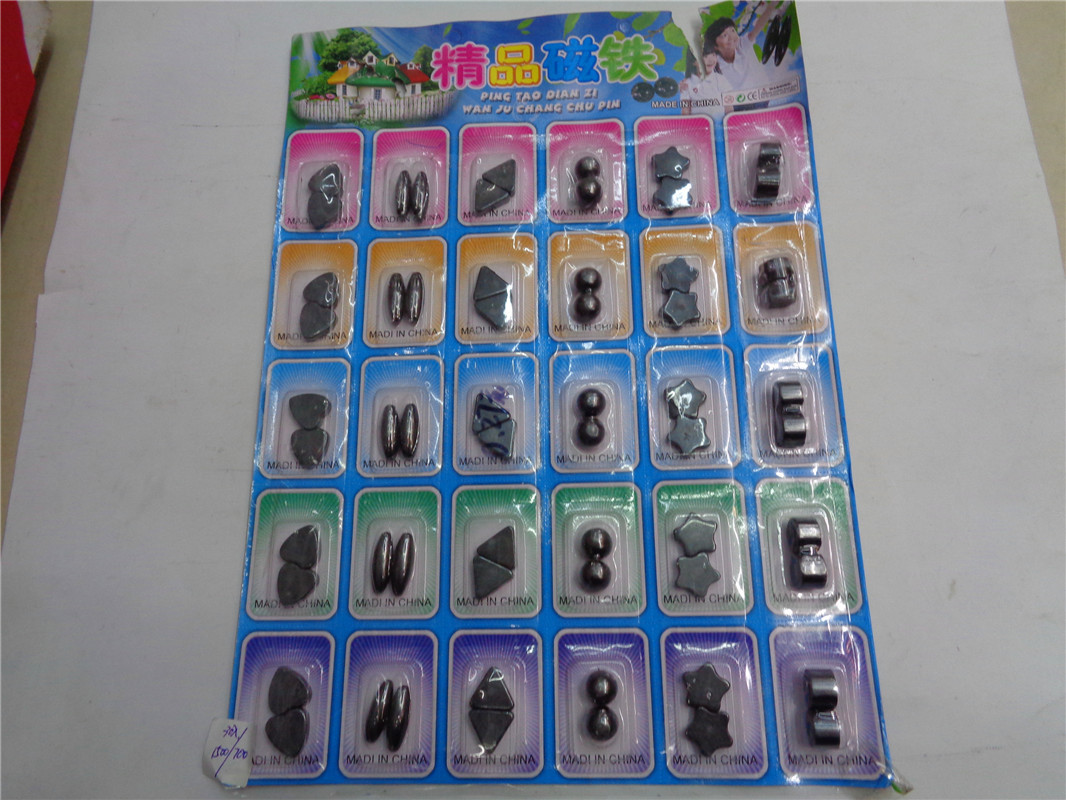 Yiwu children's gifts, toys, vacuum-formed magnets, rattlesnakes, six types of mixed packages, direct sales from the manufacturer at street stalls