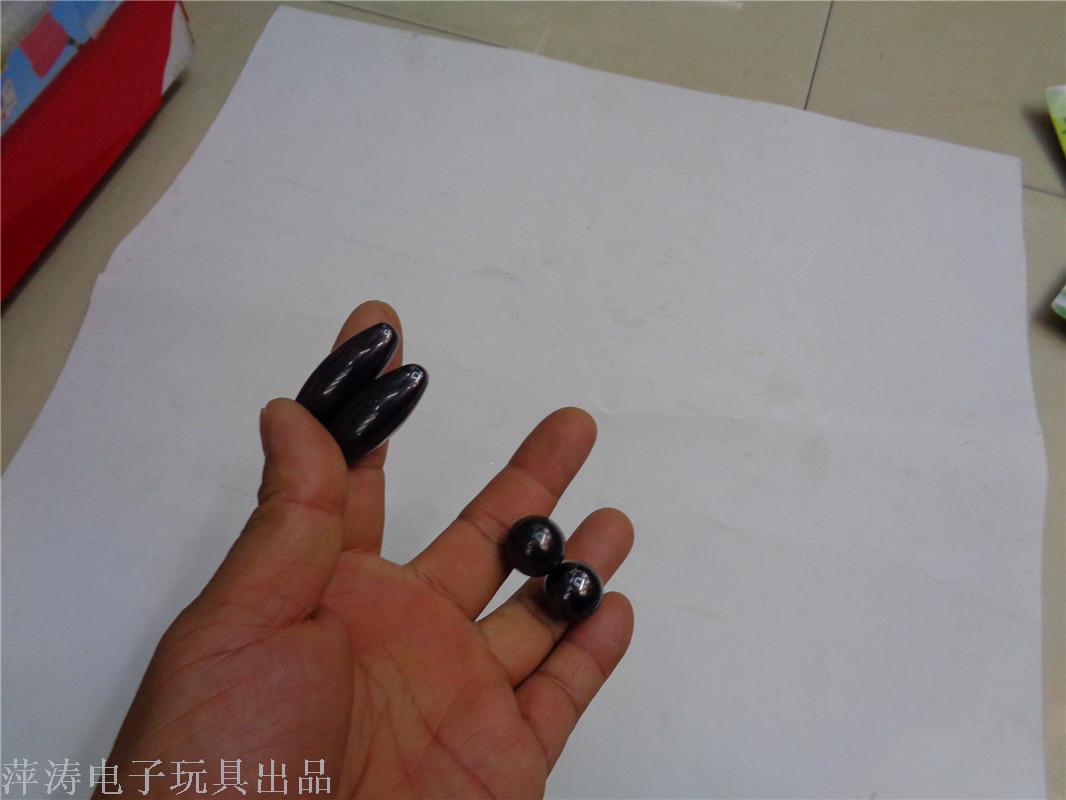 Yiwu children's gifts, toys, vacuum-formed magnets, rattlesnakes, six types of mixed packages, direct sales from the manufacturer at street stalls Application Scenario