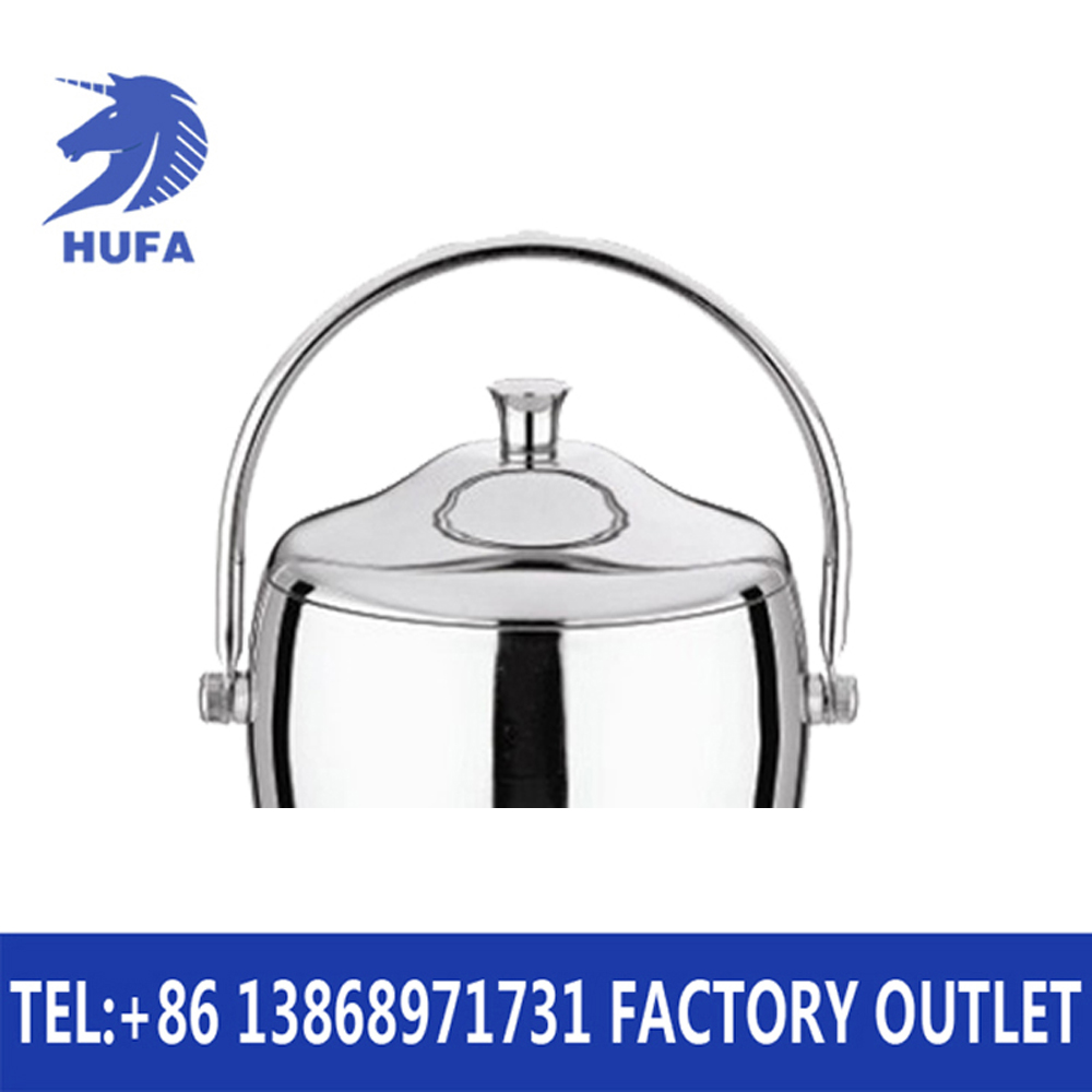 Hotel supplies: Double-layer ice bucket, bright ice granule bucket, sandblasted drum-shaped hand-held ice bucket Application Scenario