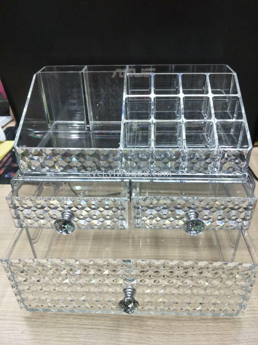 New plastic cosmetic box diamond-faced cosmetic display stand in transparent color details Picture