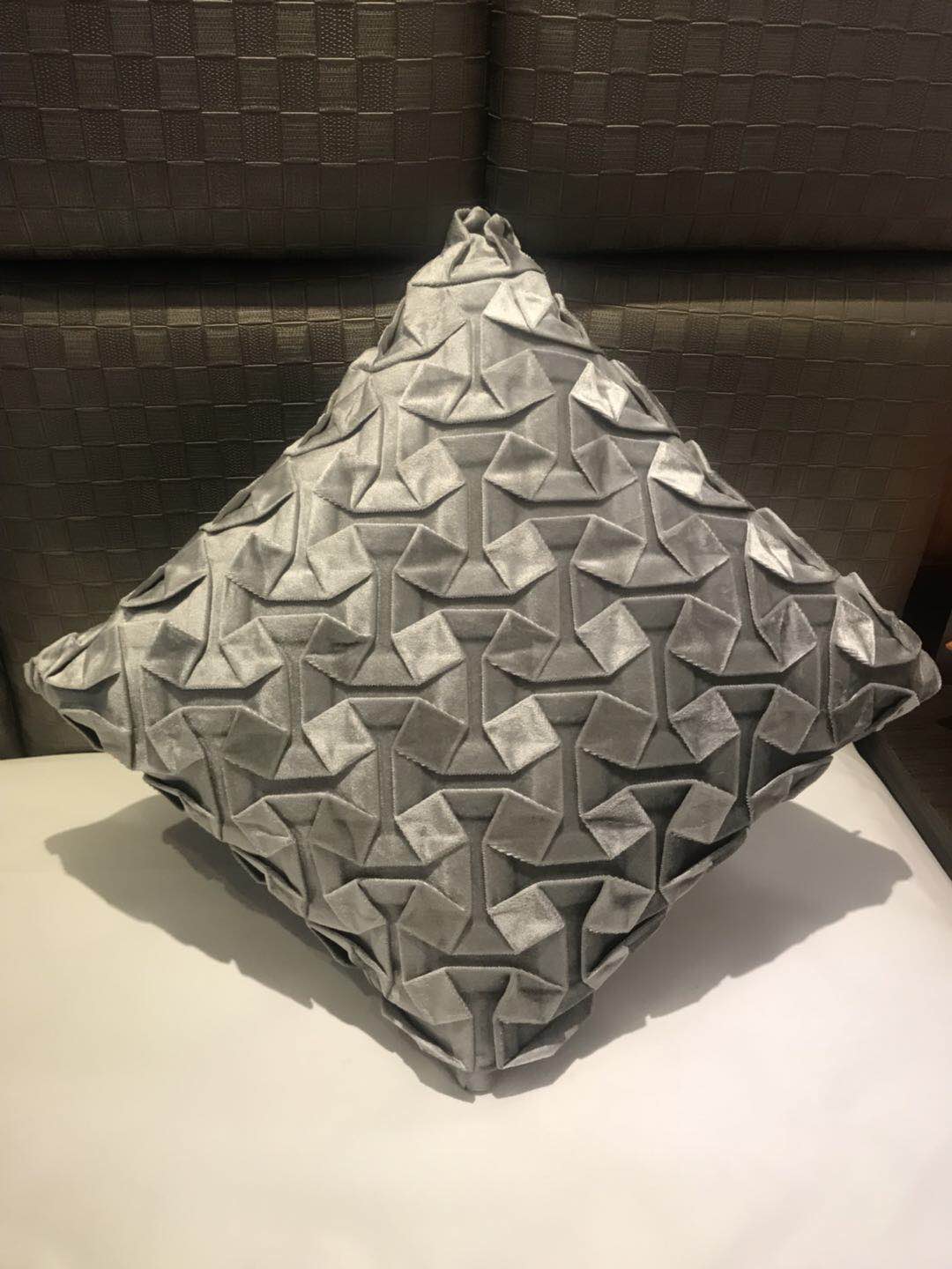 2022 ywuege Snow Pigeon Home Textile Throw Pillow Cushion, throw pillow core, Multi-functional quilt, Bedding, bed sheet and quilt cover Four-piece set