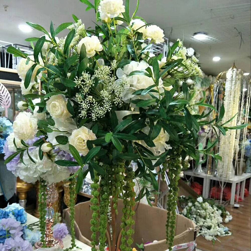 6-pronged olive branches, living room dining table, coffee table, vase, flower arrangement, wedding home flowers, wedding decoration, olive leaves details Picture