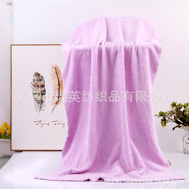 Superfine fiber absorbent quick-drying 60*120 bath towel, household soft coral fleece bath towel, beach towel, daily necessities Application Scenario