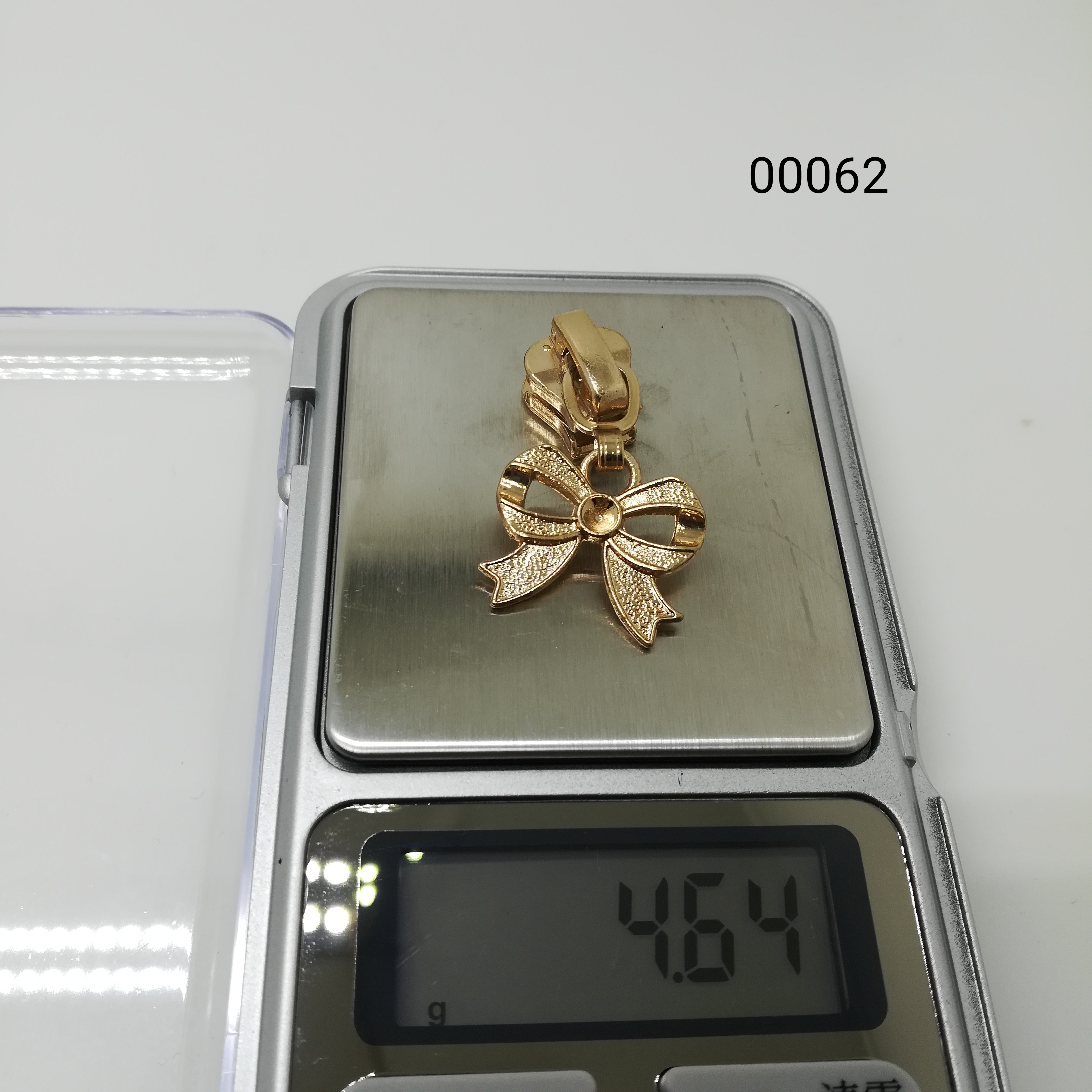 服装辅料细节图