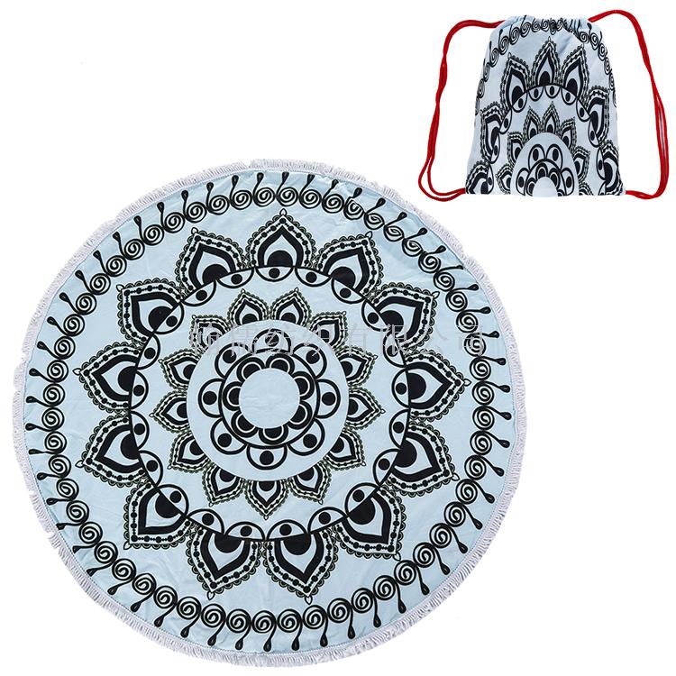 Printed tassel oversized round beach kaleidoscope cushion, seaside vacation floor mat 2-piece set of towel Application Scenario