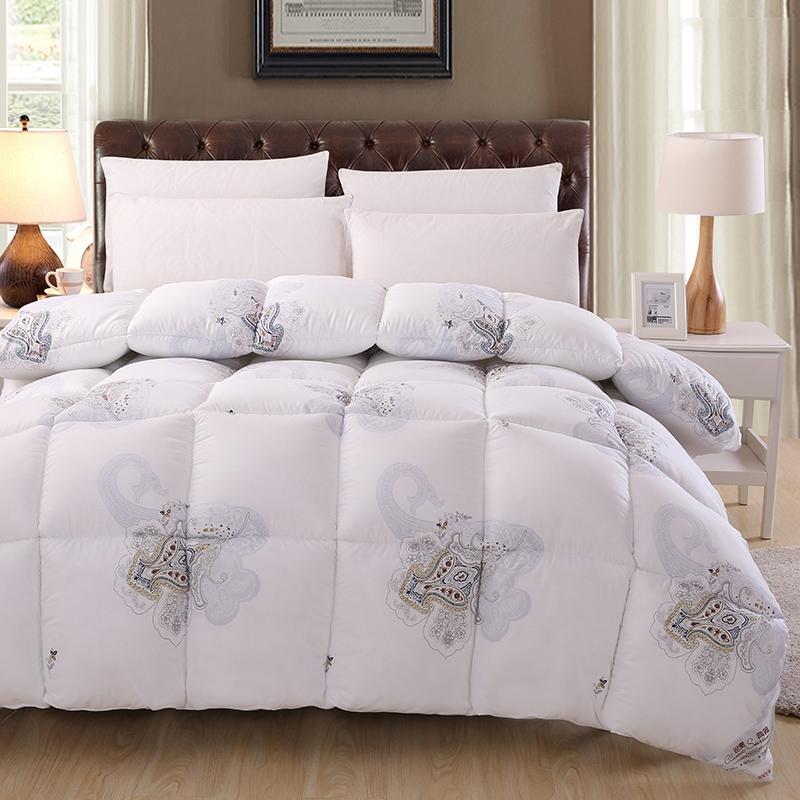 ywxuege's new thickened, brushed and warm winter quilt core - Noble estate white four-piece set of bed sheets, quilt covers, bedding and home textiles