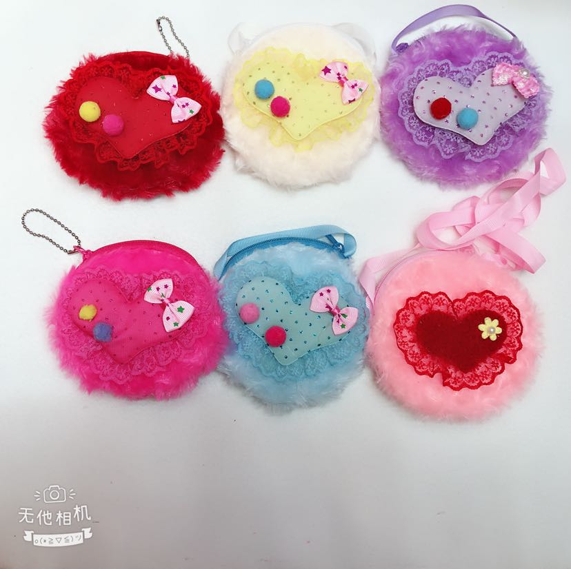 Plush toys, plush coin purse, 10cm round plush heart bag, heart single-shoulder bag details Picture