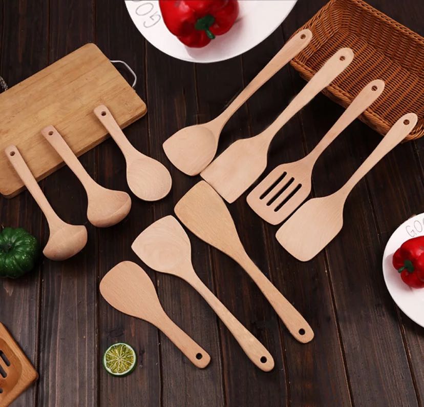 Spatula set, natural imported, unpainted and unwaxed beech wood, household long-handled spatula, large soup spoon, rice spoon, square spatula Application Scenario