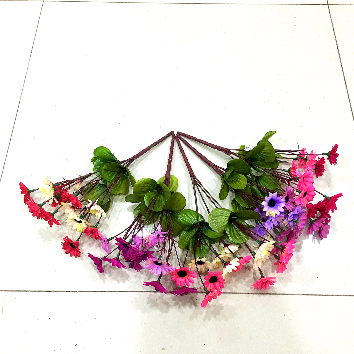 Five artificial flowers of colorful sunflowers Specification drawing