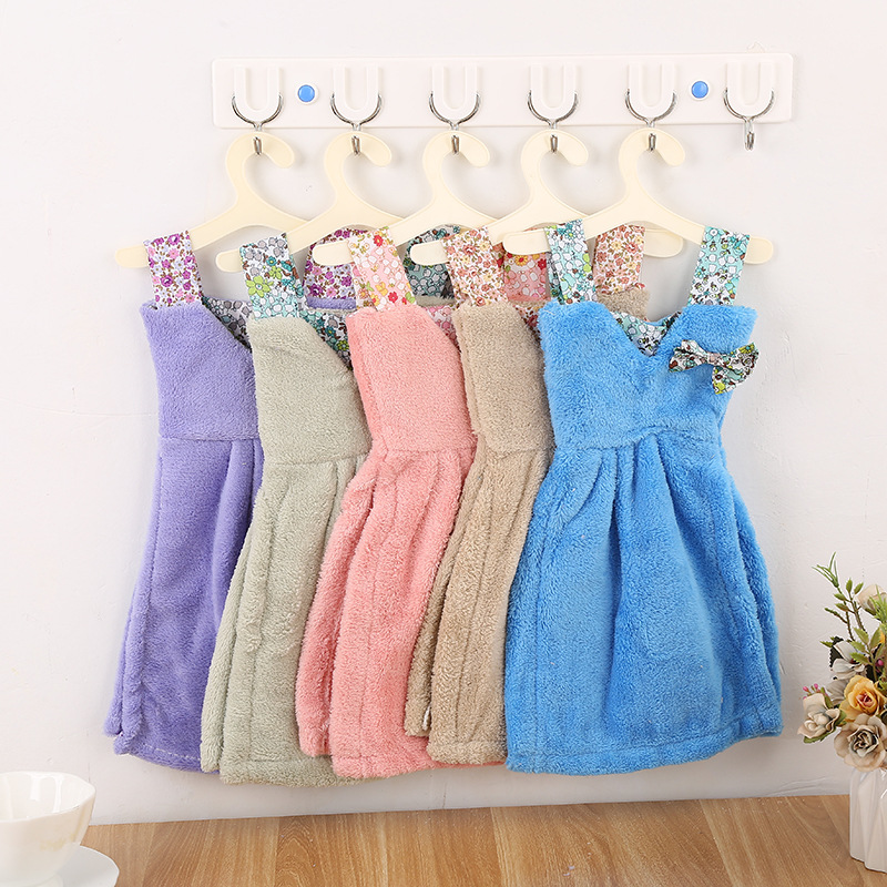 Household hand towel kitchen coral wool small hanging towel cartoon wipe hand towel sling cleaning towel thumbnail