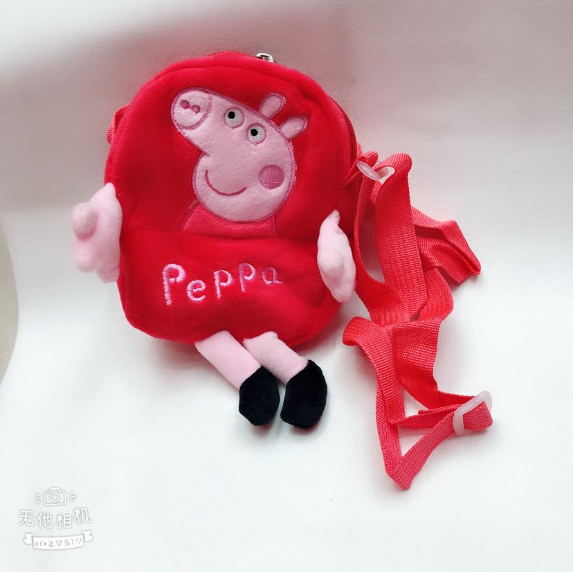 Plush toys, plush bags, crossbody bags, single-shoulder bags, piglet crossbody bags, single-shoulder bags, plush small bags details Picture