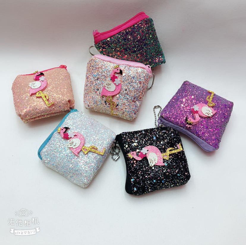 Plush wallet, coin purse, 8cm double-sided bright pink flamingo keychain wallet, diamond pink bag Application Scenario