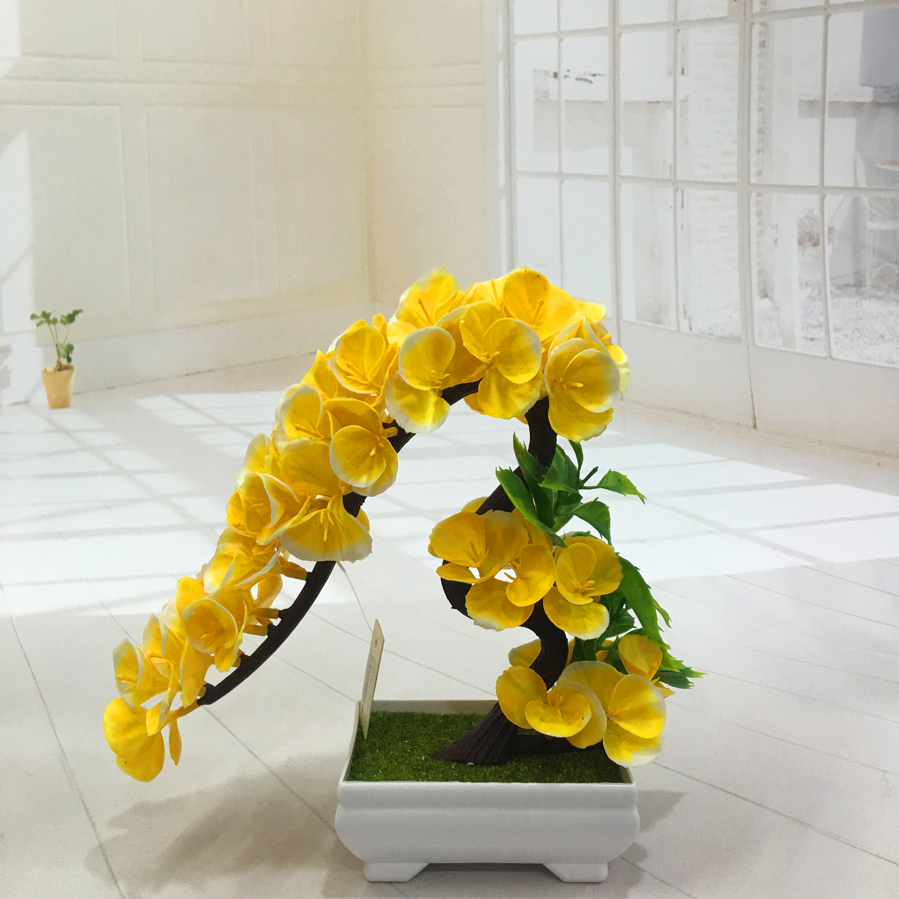 Mini artificial bonsai flowers, small potted plants, factory direct sales of artificial flower plants Application Scenario