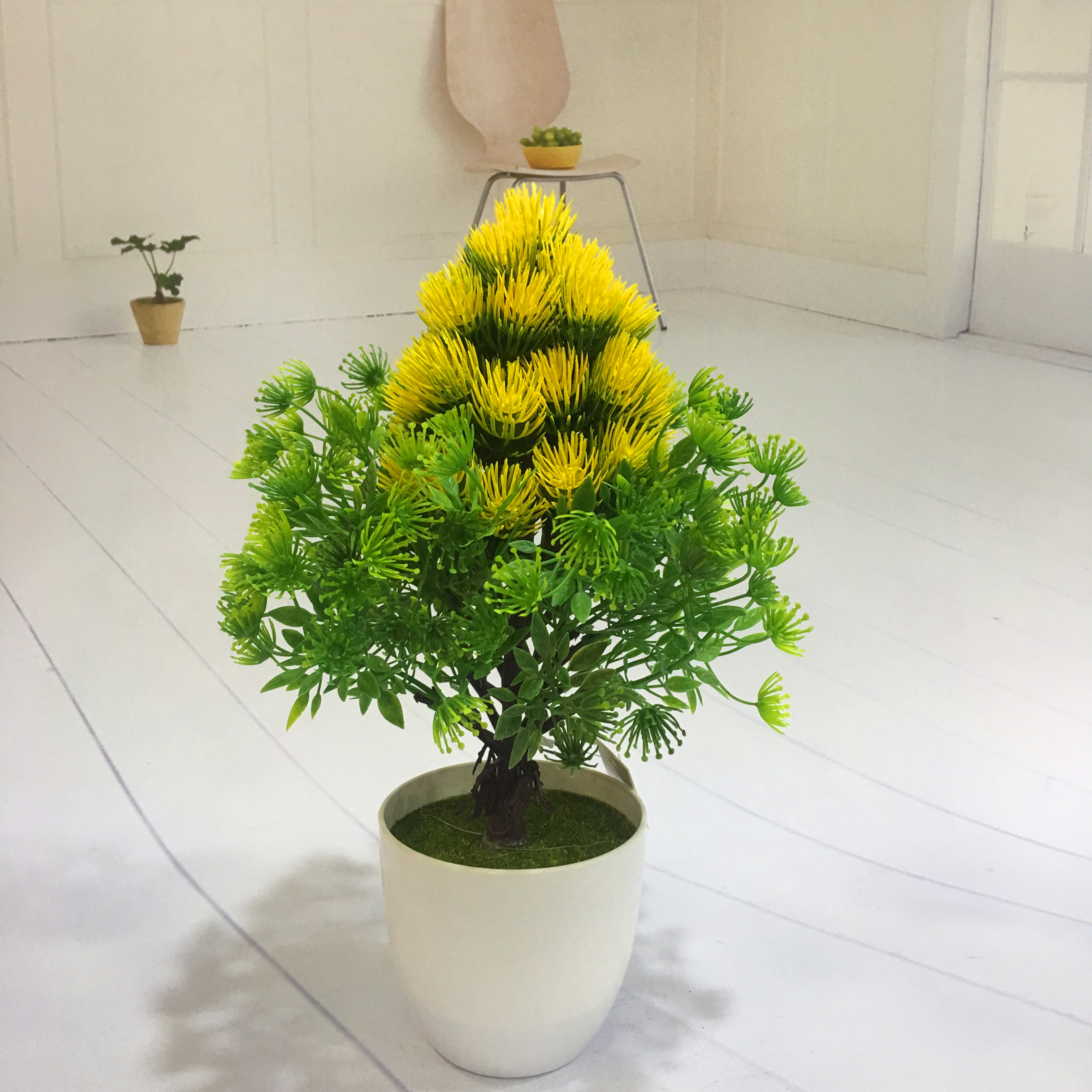 Mini artificial bonsai flowers, small potted plants, factory direct sales of artificial flower plants Application Scenario
