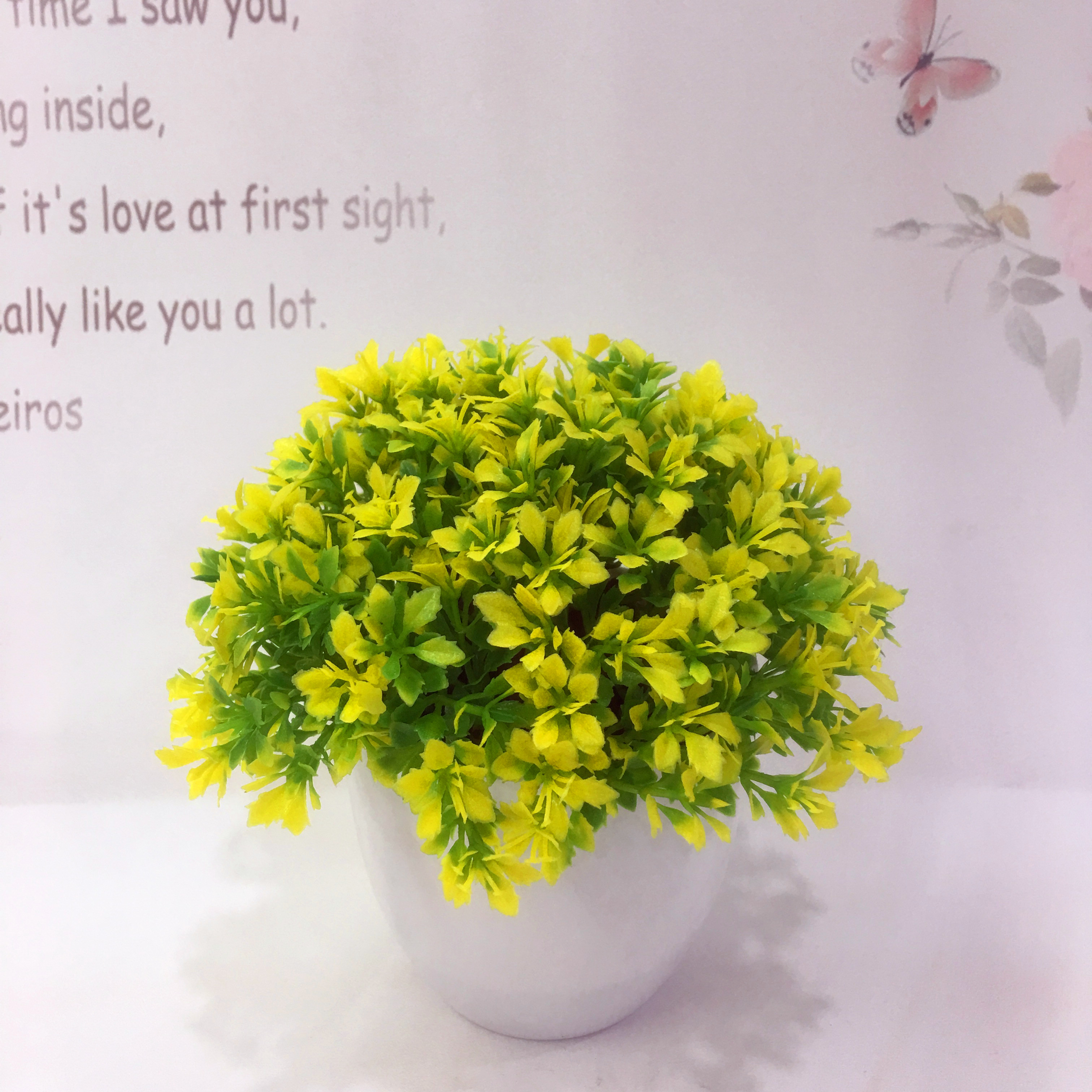Mini artificial bonsai flowers, small potted plants, factory direct sales of artificial flower plants Application Scenario