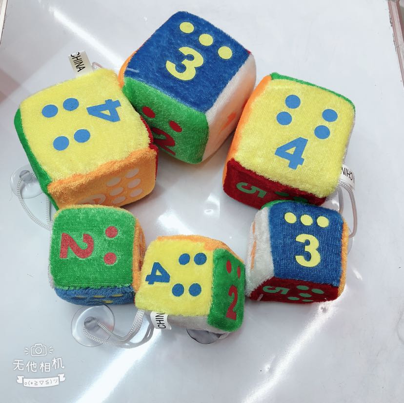 New plush toys, plush dice, new dice pendant, suction cup dice, new bestsellers Specification drawing