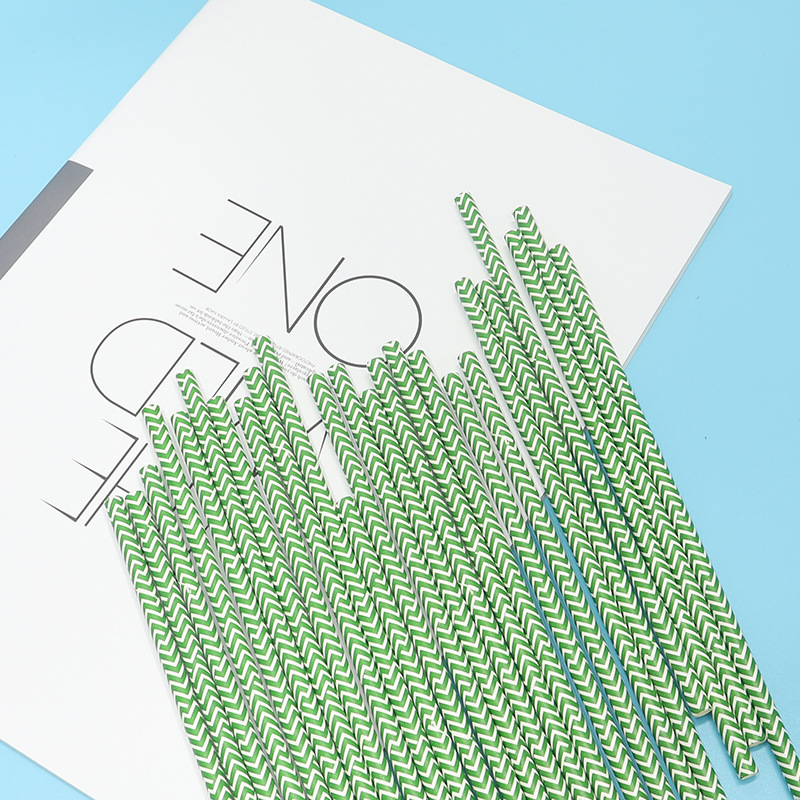 New Striped Disposable Paper Straw Application Scenario
