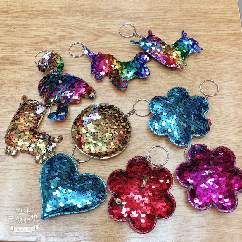 Sequined mermaid keychain, plush toy pendant Application Scenario