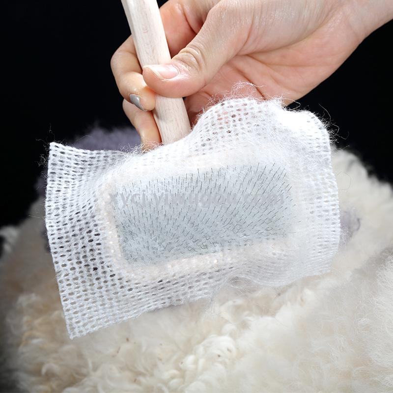 Pet comb cleaning tablets Application Scenario