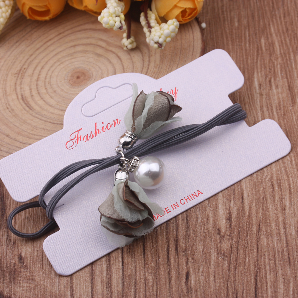 5-yuan store supply, Korean Dongdaemun Korean version hair tie, versatile rubber band bun hairstyle, water diamond adult hair tie Application Scenario