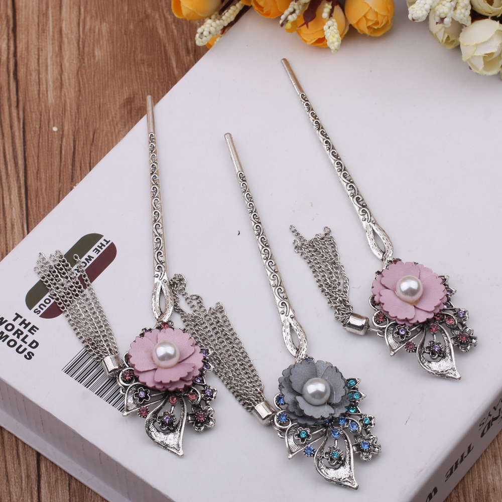 10-yuan boutique supply: hairpins, ancient retro headwear, Hanfu updo accessories, ancient-style tassel hairpins, hair hairpins