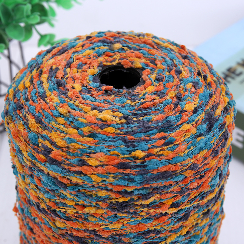 Wholesale of special yarns, chrysanthemum yarns, and fancy yarns can be knitted and woven. Factory direct sales details Picture