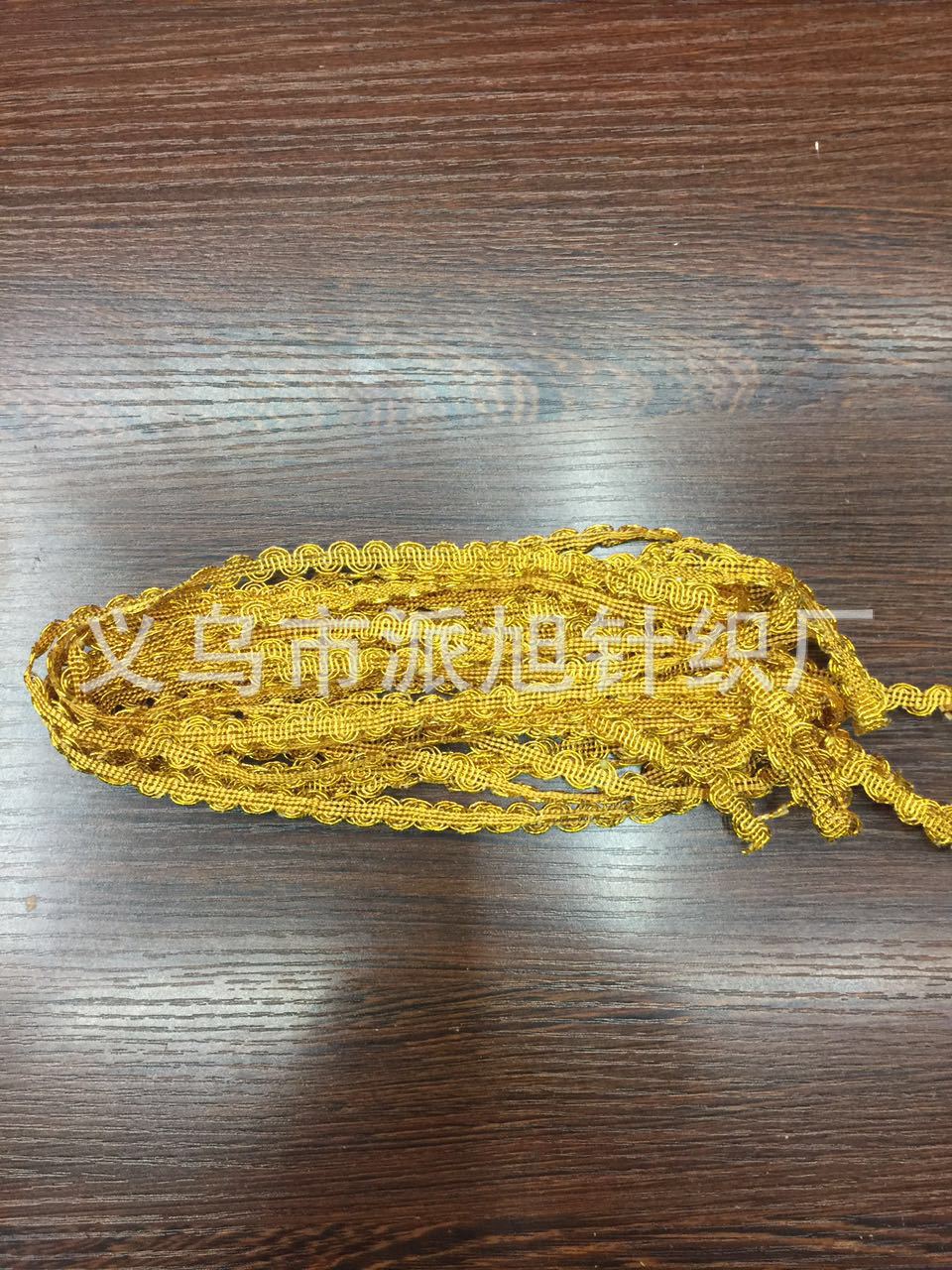 Factory direct sales of cored wire with golden mid-curve lace, 0.6CM wide ethnic clothing accessories details Picture