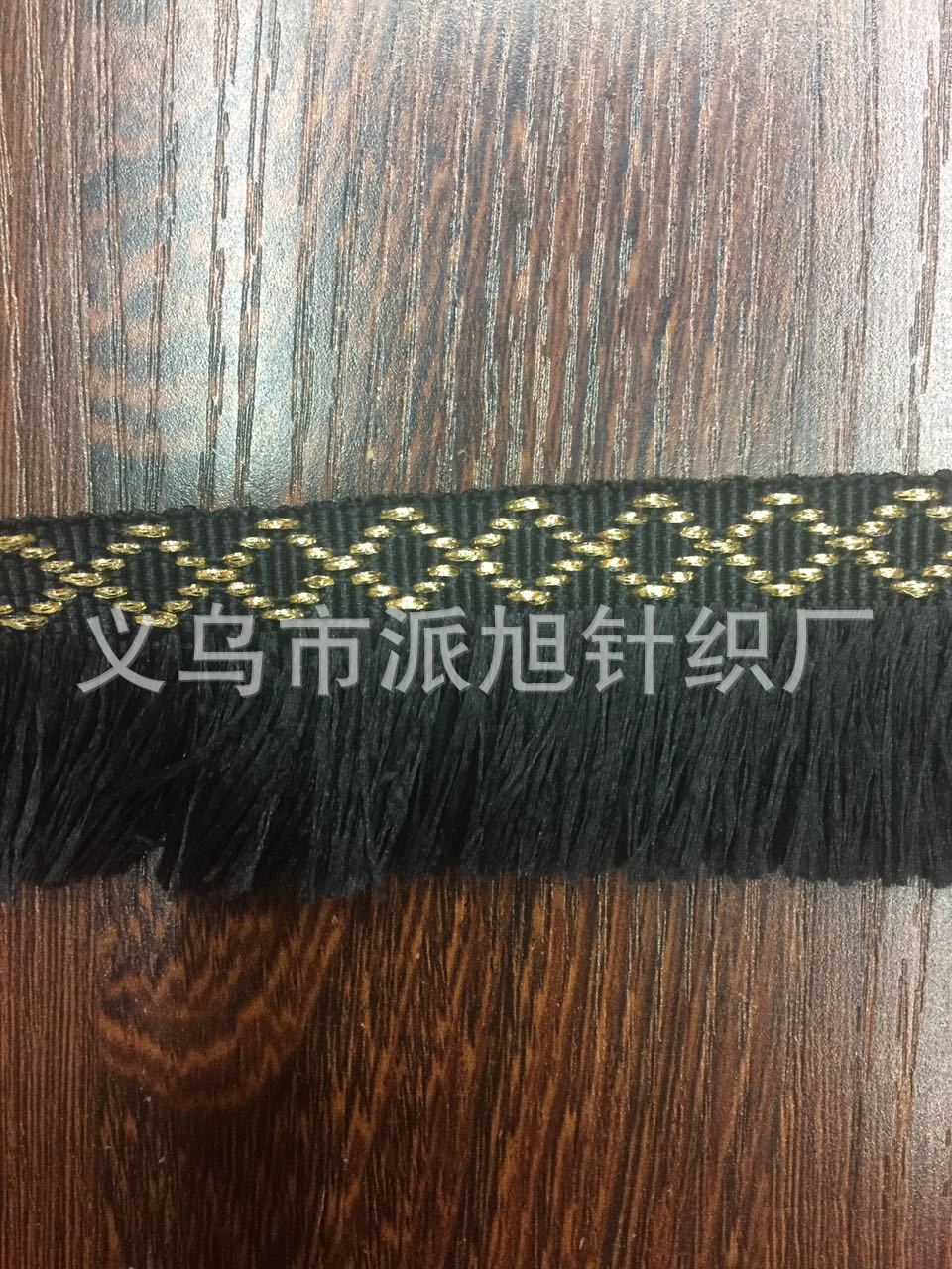 Polyester-cotton tassel webbing 3.5 cm wide, direct sales of clothing accessories and scarf accessories from the manufacturer Application Scenario