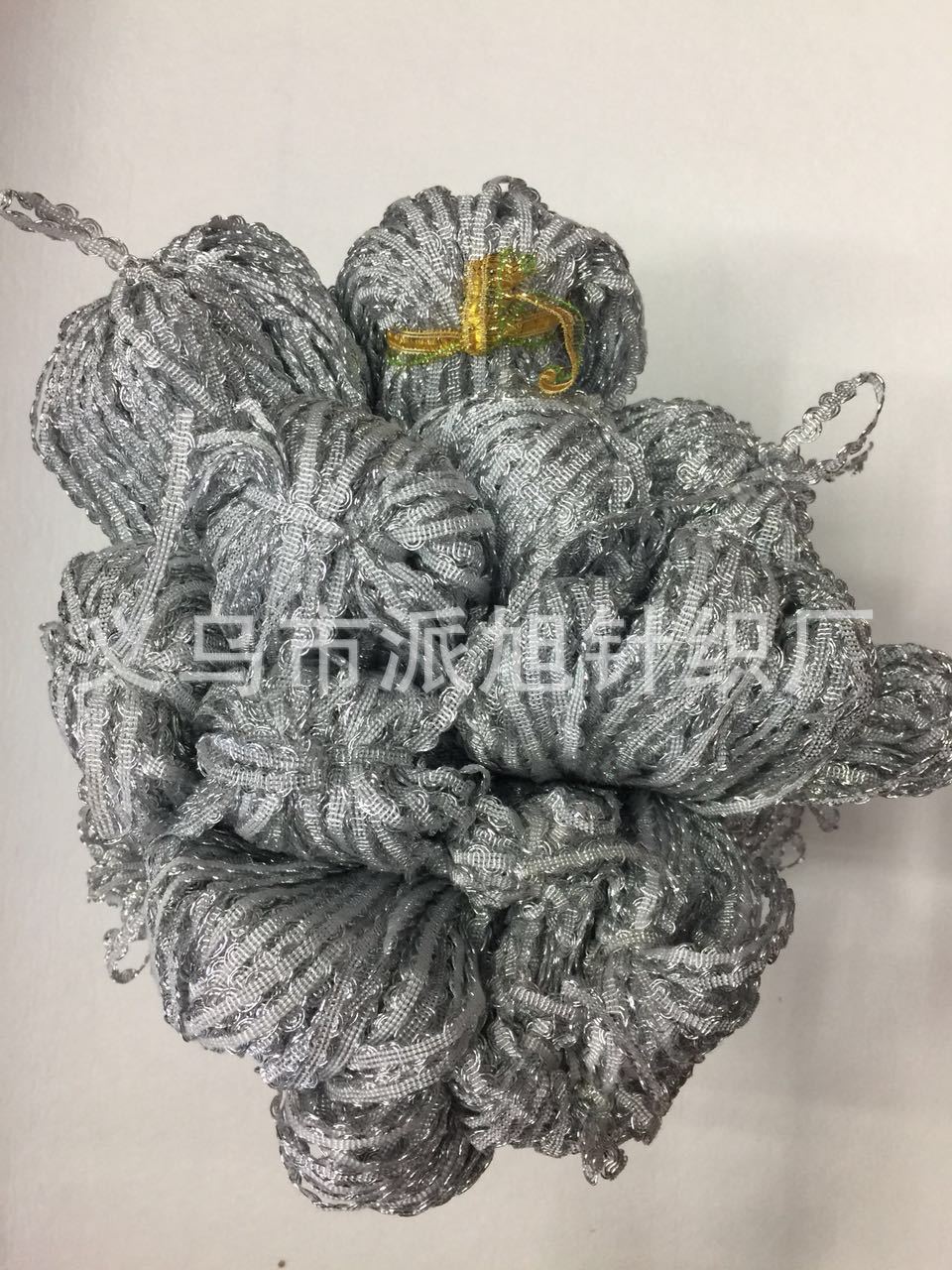 Factory direct sales of 0.6CM wide ethnic clothing accessories with silver middle-curved lace and cored wire details Picture