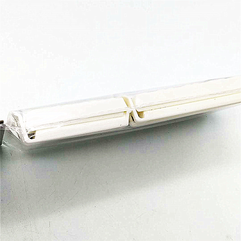 Sunshine Department Store Food Preservation clamps, snack bag sealing clamps, milk powder Coffee preservation moisture-proof sealing clamps Application Scenario