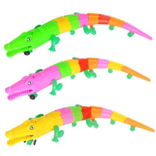 The simulation animal toy street stall is selling a new type of all-directional electric crocodile that glows and crawles with music Specification drawing