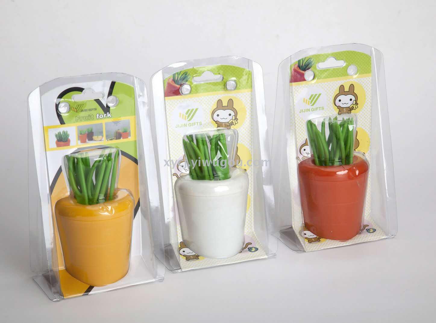 Direct sales of carrot fruit forks from the manufacturer. Novel and creative, popular fruit forks for daily use at home