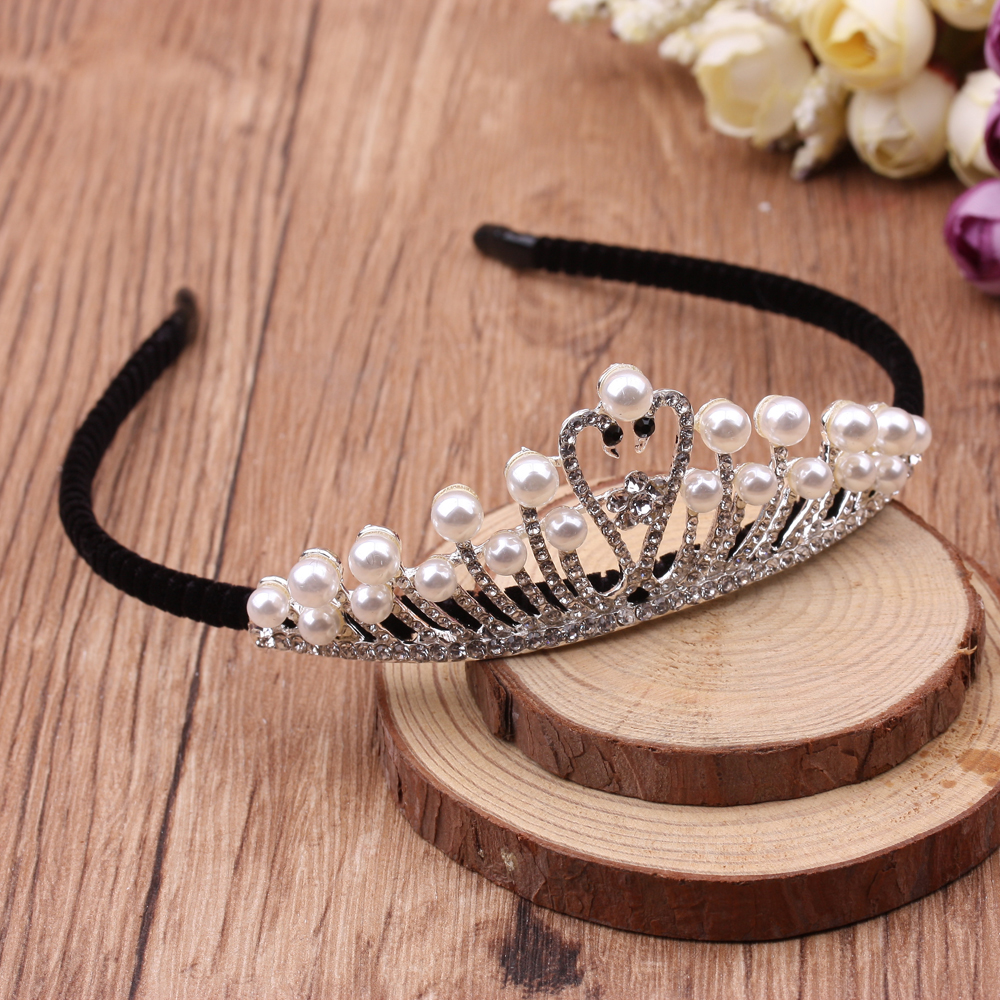 Boutique accessories supply: Pearl headbands for women with water diamonds, Korean-style elegant crown princess headwear