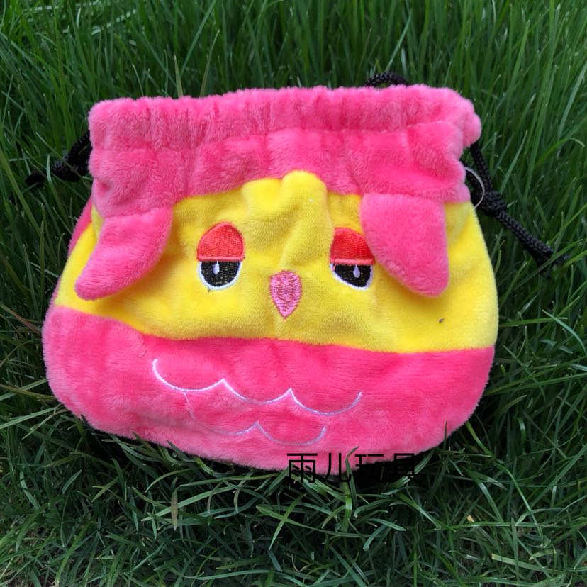 Plush toys, plush shoulder bag, candy bag, draw-mouth bag, cartoon draw-mouth candy bag Application Scenario