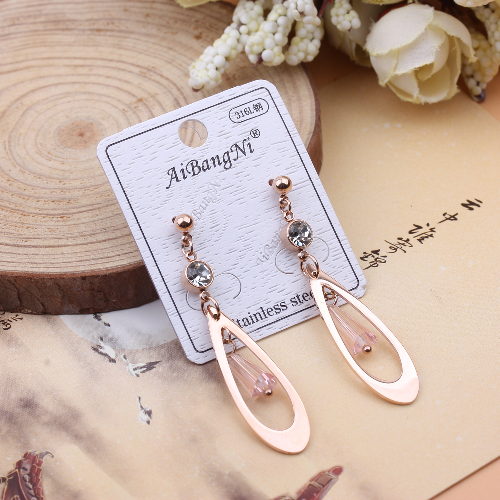 10-yuan store accessories titanium steel tassels suitable for round faces, trendy, versatile, fashionable and slimming earrings for women Specification image