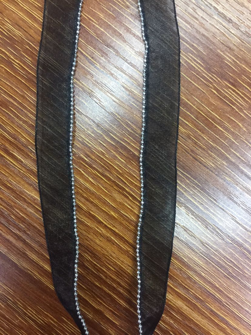 Black and white ribbons with copper chains, 1.5 cm wide, in stock, factory direct sales Specification image